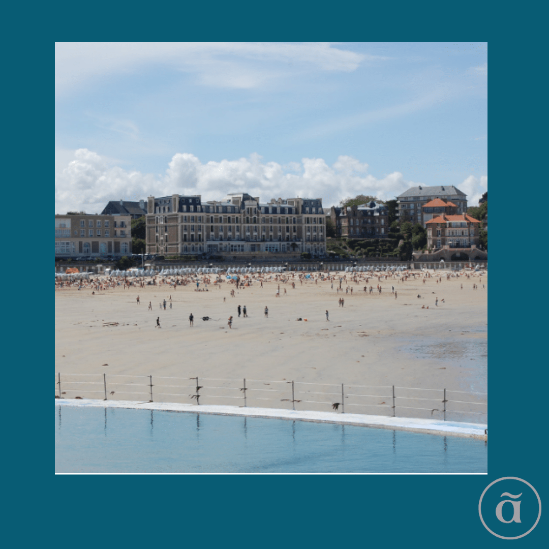 Photographie (12) Plage de Dinard - illustration de la notoriété d'un lieu